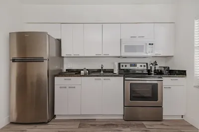 Sunset Garden Pompano